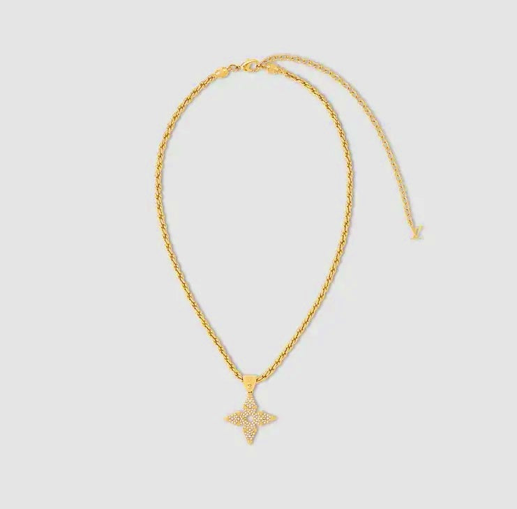 Chunky Pave Flower Rope Pendant Necklace