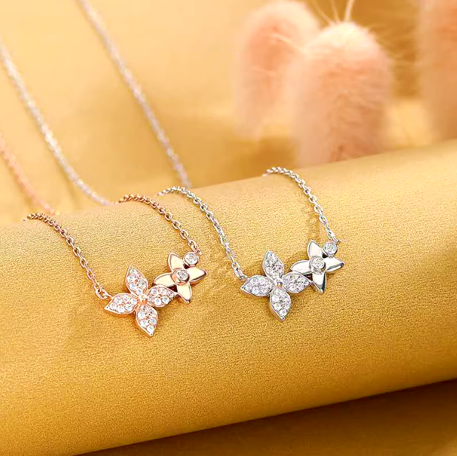 Retro Flower Blossom Diamond Necklace