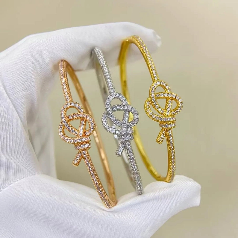 Stunning Diamond Knot Key Bracelet
